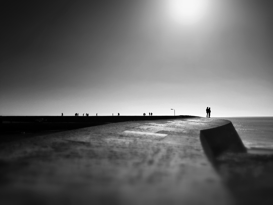 The-Cobb-iPhone